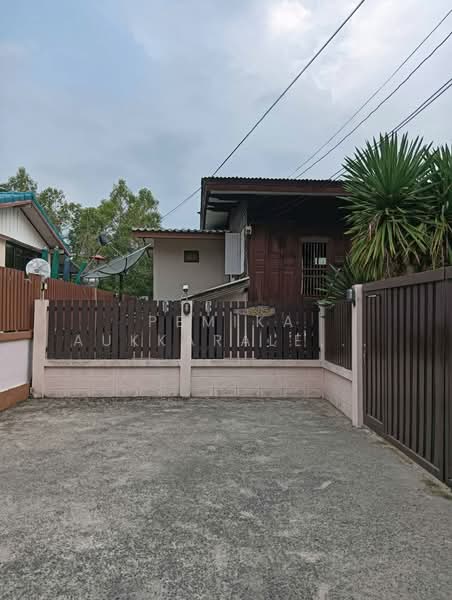 2-BR House, Bangkok, Chorake Bua, Lat Phrao, Bangkok, 2 Bedrooms, 162 sqm, Single Detached House For Sale, by Pemika Aukkaraleekul, 500303908 - DDproperty.com