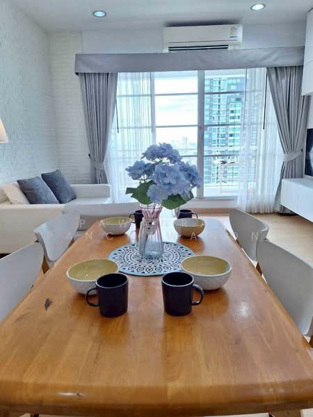 Baan Klang Krung Siam-Pathumwan, Bangkok, Petchburi Road, Thanon Phetchaburi, Ratchathewi, Bangkok, 2 Bedrooms, 67 sqm, Condo For Rent, by Pawanrat Panchawanon, 500303933 - DDproperty.com