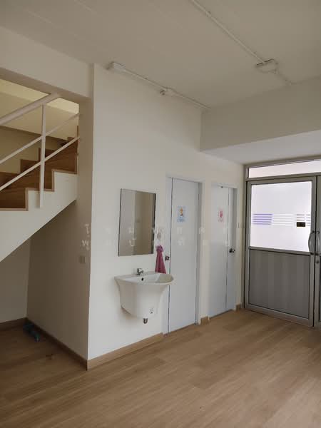 4 Story commercial building, 2 unit , on Khao Lam Road, Chon Buri (Pattaya), Ban Pik, Muang Chon Buri, Chon Buri (Pattaya), , 448 sqm, Shophouse For Sale, by โขมพัสตร์ พุ่มบัณฑิตย์, 500303981 - DDproperty.com