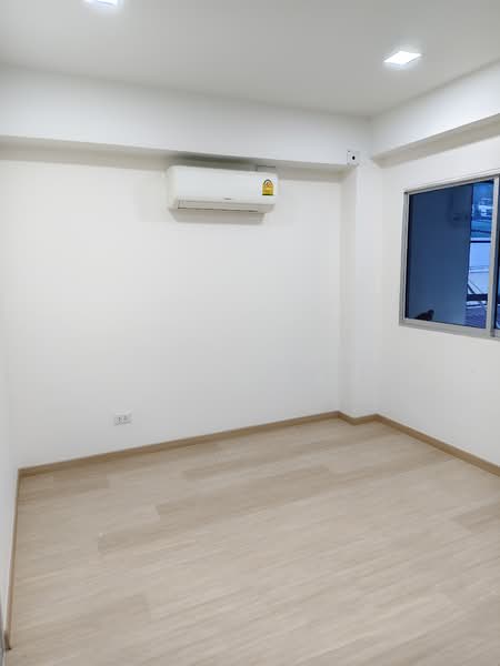 4 Story commercial building, 2 unit , on Khao Lam Road, Chon Buri (Pattaya), Ban Pik, Muang Chon Buri, Chon Buri (Pattaya), , 448 sqm, Shophouse For Sale, by โขมพัสตร์ พุ่มบัณฑิตย์, 500303981 - DDproperty.com