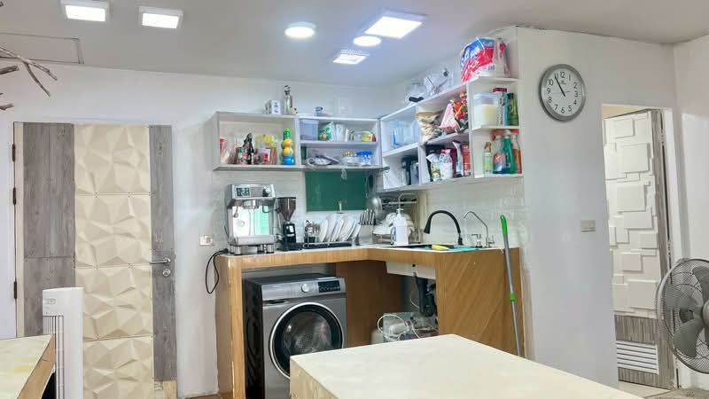 Family House Ladprao 71, Bangkok, 71 Ladprao, Lat Phrao, Lat Phrao, Bangkok, 2 Bedrooms, 55 sqm, Condo For Sale, by สินรัตน์ ปรีชานุกูล, 500304081 - DDproperty.com