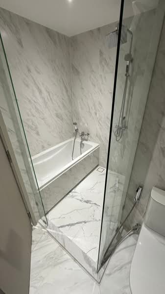 Fynn Asoke, Bangkok, 28 Sukhumvit 10 Alley, Khlong Toei, Bangkok, 1 Bedroom, 38 sqm, Condo For Sale, by Suchada Yodyiem, 500304086 - DDproperty.com