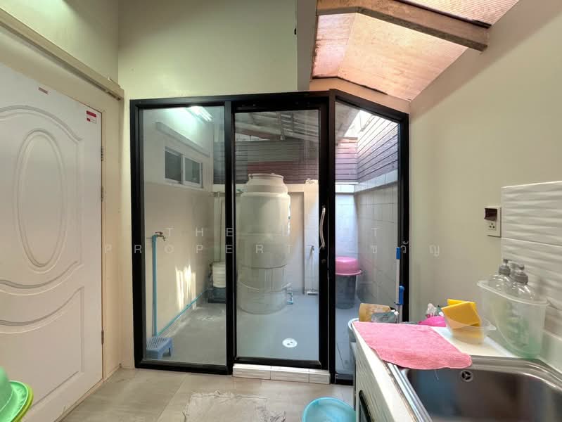 หมู่บ้านธัญญวิลเลจ ด่านสำโรง 54 สมุทรปราการ, Samut Prakan, Samrong Nua, Muang Samut Prakarn, Samut Prakan, 2 Bedrooms, 120 sqm, Townhouse For Sale, by The Best Property ขวัญ, 500304105 - DDproperty.com