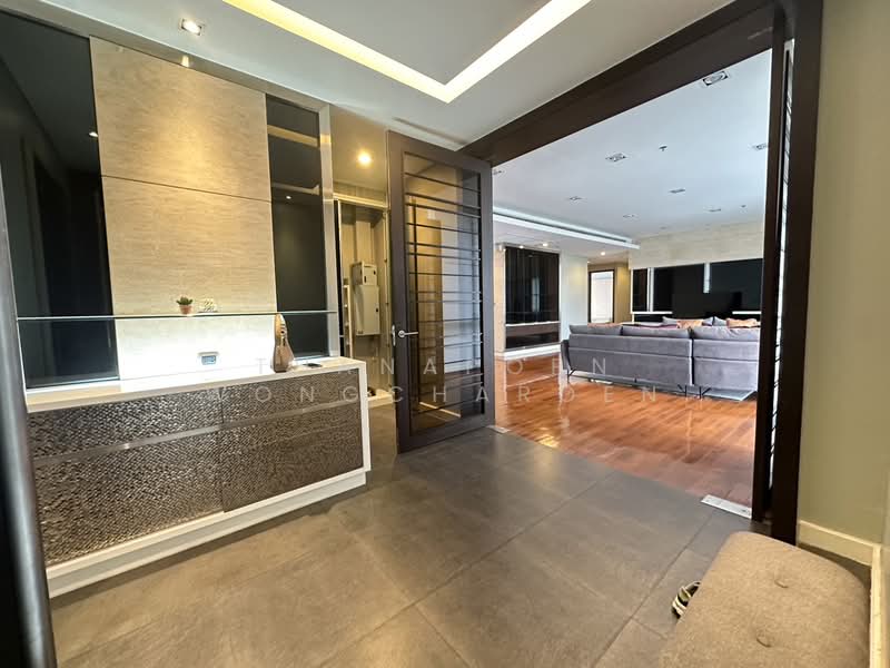 Domus 18, Bangkok, Soi Sukhumvit 18, Khlong Toei, Bangkok, 3 Bedrooms, 310 sqm, Condo For Rent, by Thanaporn Wongcharoen, 500304117 - DDproperty.com