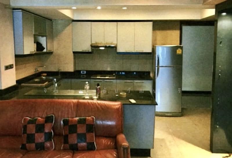 Ruenrudee Condominium, Bangkok, 19 Sukhumvit Soi 1, Khlongtoei Nua, Watthana, Bangkok, 1 Bedroom, 52 sqm, Condo For Sale, by Jirayu Chaiyawattanasiri, 500304129 - DDproperty.com