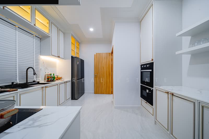House for Sale Nong Pla Lai East Pattaya, Chon Buri (Pattaya), Bang Lamung, Bang Lamung (Pattaya), Chon Buri (Pattaya), 4 Bedrooms, 322 sqm, Single Detached House For Sale, by PLC Real Estate, 500304131 - DDproperty.com