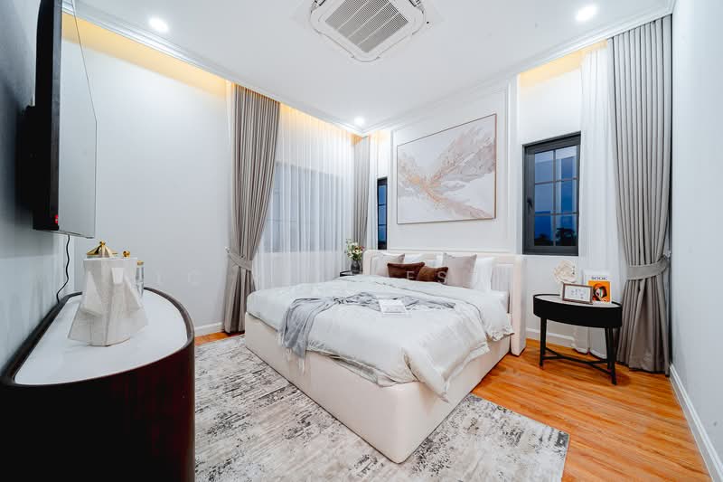House for Sale Nong Pla Lai East Pattaya, Chon Buri (Pattaya), Bang Lamung, Bang Lamung (Pattaya), Chon Buri (Pattaya), 4 Bedrooms, 322 sqm, Single Detached House For Sale, by PLC Real Estate, 500304131 - DDproperty.com