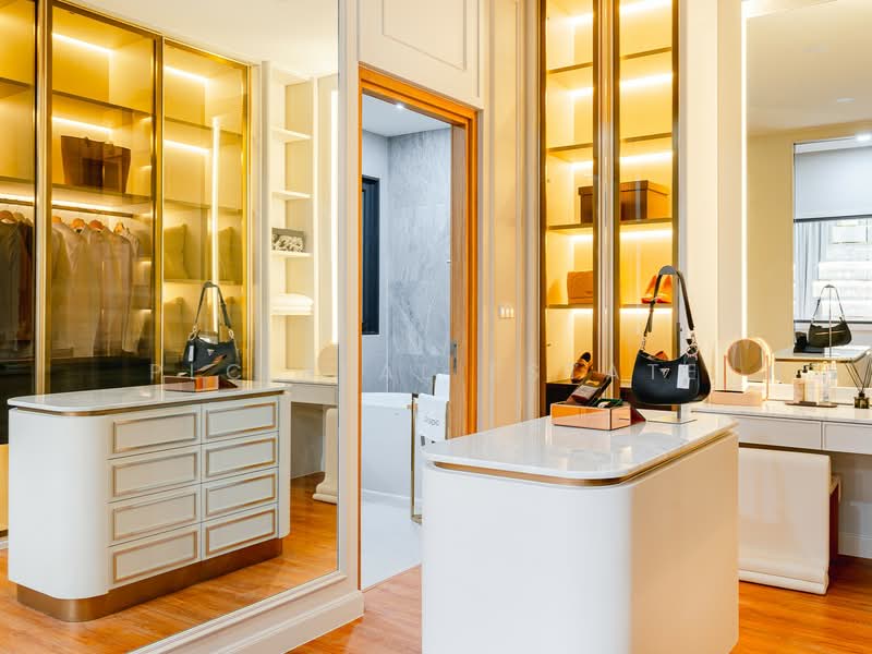 House for Sale Nong Pla Lai East Pattaya, Chon Buri (Pattaya), Bang Lamung, Bang Lamung (Pattaya), Chon Buri (Pattaya), 4 Bedrooms, 322 sqm, Single Detached House For Sale, by PLC Real Estate, 500304131 - DDproperty.com