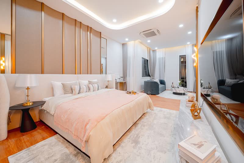 House for Sale Nong Pla Lai East Pattaya, Chon Buri (Pattaya), Bang Lamung, Bang Lamung (Pattaya), Chon Buri (Pattaya), 4 Bedrooms, 322 sqm, Single Detached House For Sale, by PLC Real Estate, 500304131 - DDproperty.com