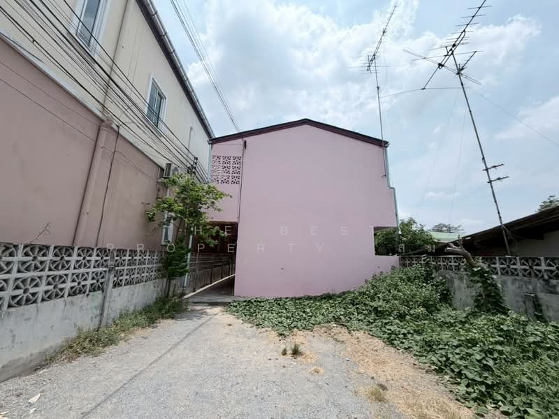 อพาร์ทเม้นท์เมือง นครปฐม, Nakhon Pathom, Nakhonpathom, Muang Nakhon Pathom, Nakhon Pathom, 1 Bedroom, 120 sqm, Single Detached House For Sale, by The Best Property ส้ม, 500304145 - DDproperty.com