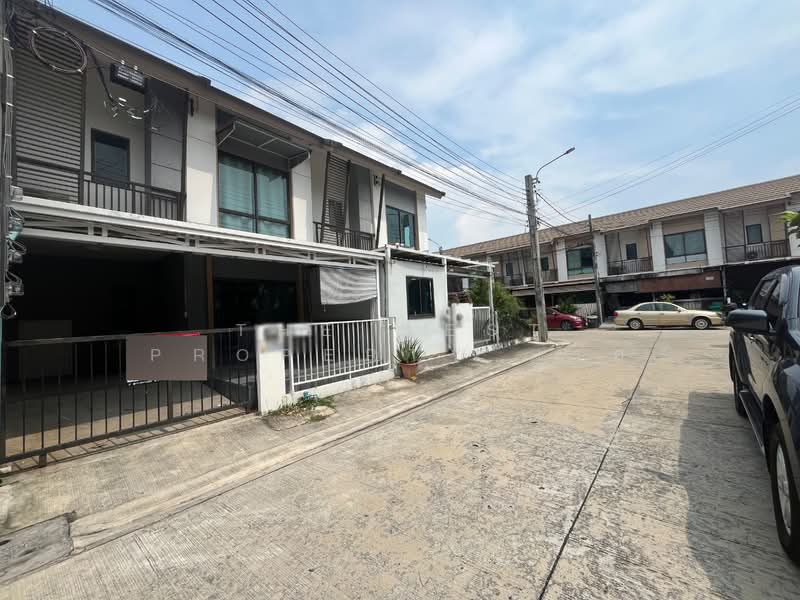 Baan Pruksa 87/2 Srinakarin-Bangna : บ้านพฤกษา 87/2 ศรีนครินทร์-บางนา, สมุทรปราการ, ถนนหนามแดง, บางแก้ว, บางพลี, สมุทรปราการ, 100 ตร.ม., ทาวน์เฮ้าส์ ขาย, โดย The Best Property มาศ, 500304152 - DDproperty.com