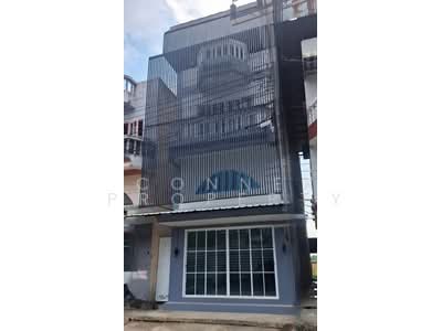 ขาย - ทาวน์โฮม 2.5 ชั้น ร่มเกล้า 21 แยก 2 |, กรุงเทพ