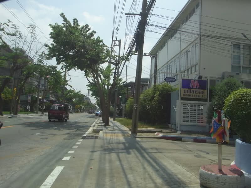 ทาวน์โฮม 2 ชั้น หมู่บ้านมณียาวิลล์ สุขุมวิท101/1 ซอยวชิรธรรมสาธิต12, Bangkok, สุขุมวิท101/1, Bang Na Nuea, Bang Na, Bangkok, 3 Bedrooms, 200 sqm, Townhouse For Sale, by คุณอัมพร ศิริภานุรัตน์, 500304162 - DDproperty.com
