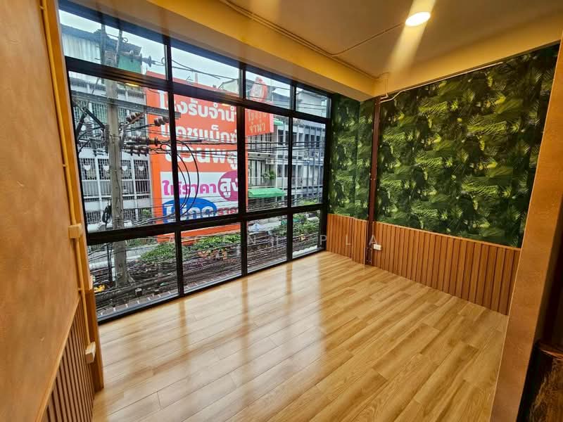 For Rent - 3-Story Commercial Building for Rent on Suan Plu Road, Sathorn Soi 3 (SPSAD3980), Bangkok