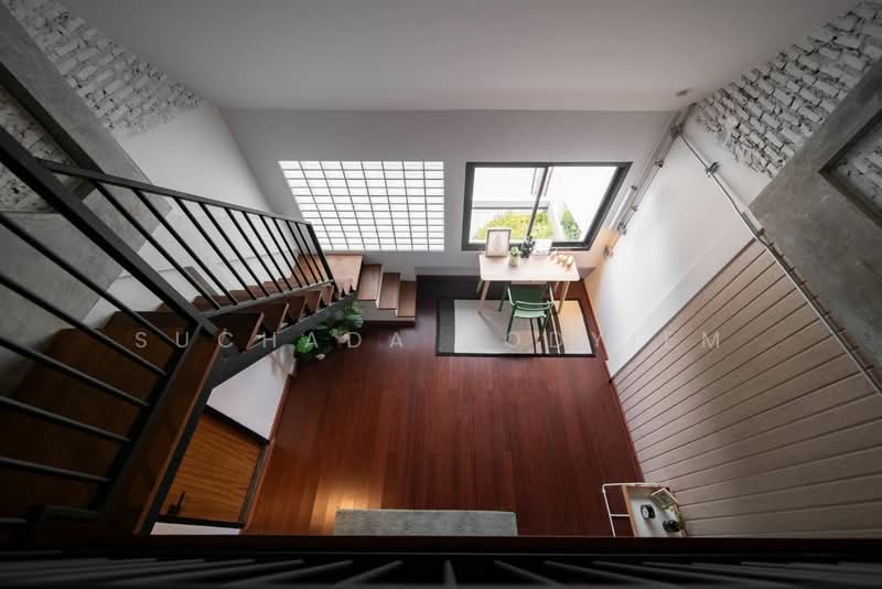 3-BR Townhouse, Bangkok, Khlong Tan Nua, Watthana, Bangkok, 3 Bedrooms, 250 sqm, Townhouse For Sale, by Suchada Yodyiem, 500304195 - DDproperty.com