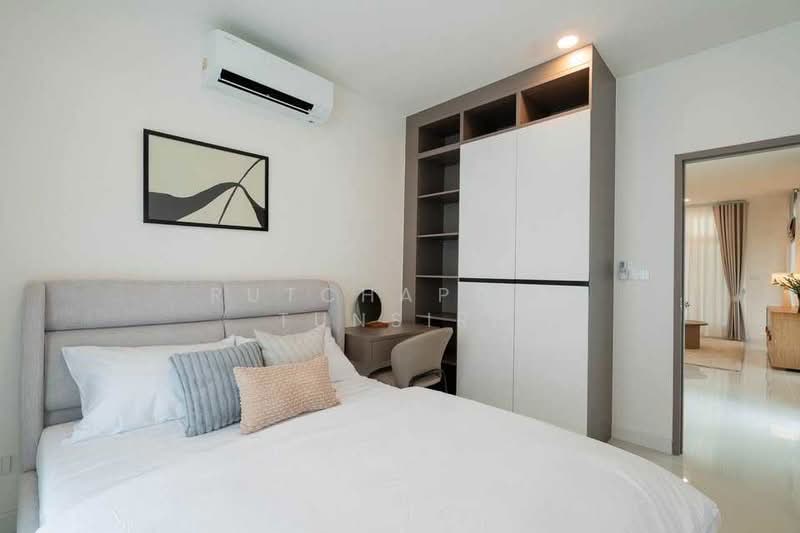 บ้านให้เช่า – ใกล้ตลาดท่ารั้ว เพียง 5 นาที ค่าเช่า 80,000 บาท / เดือน รหัสทรัพย์ : No.12H527, Chiang Mai, San Pu Loei, Doi Saket, Chiang Mai, 4 Bedrooms, 197 sqm, Single Detached House For Rent, by Rutchaporn Tunsiri, 500304197 - DDproperty.com