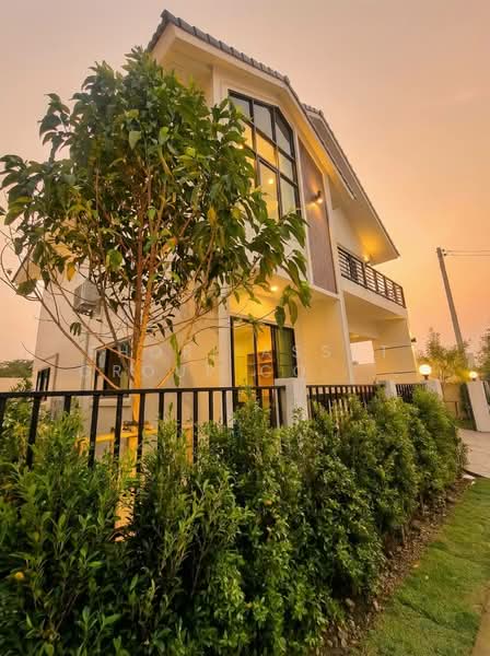 Detached house in Hang Dong, Chiang Mai, Ban Waen, Hang Dong, Chiang Mai, 4 Bedrooms, 230 sqm, Single Detached House For Sale, by Shori Asset Group Co., Ltd., 500304222 - DDproperty.com