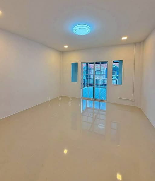 Lapawan 5 : ลภาวัน โครงการ 5, นนทบุรี, บางรักน้อย, เมืองนนทบุรี, นนทบุรี, 120 ตร.ม., ทาวน์เฮ้าส์ ขาย, โดย บุษบากร (เจี๊ยบ), 500304239 - DDproperty.com