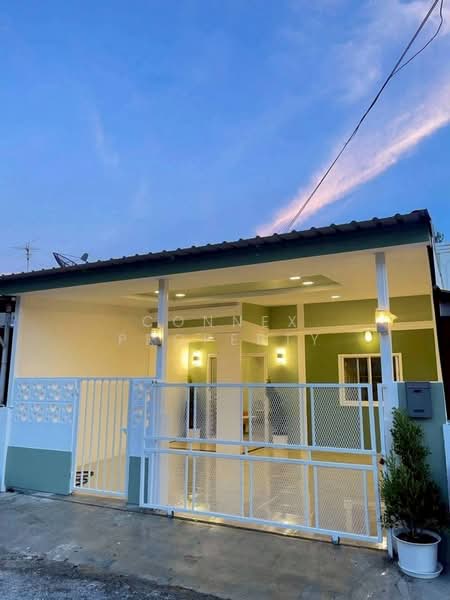 Moobaan Eklada, Nonthaburi, รัตนาธิเบศร์, Bang Rak Pattana, Bang Bua Thong, Nonthaburi, 2 Bedrooms, 90 sqm, Townhouse For Sale, by Connex Property, 500304289 - DDproperty.com
