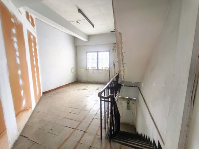 3 routes connect, 3-car parking. Perfect for business & family!, Bangkok, Chatuchak, Chatuchak, Bangkok, , 300 sqm, Shophouse For Sale, by Pattanan Apirayothin, 500304302 - DDproperty.com