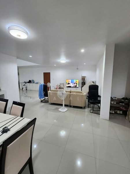 3-BR House, Bangkok, Praborommaharatchawang, Phra Nakhon, Bangkok, 3 Bedrooms, 390 sqm, Single Detached House For Sale, by Pemika Aukkaraleekul, 500304305 - DDproperty.com