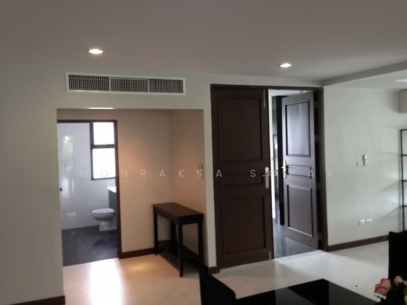 Vanida Apartment Ekkamai, Bangkok, Khlong Tan Nua, Watthana, Bangkok, 3 Bedrooms, 250 sqm, Apartment For Rent, by Boonraksa Sopak, 500304317 - DDproperty.com