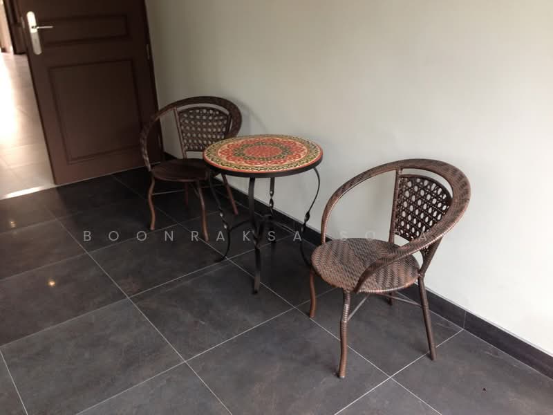 Vanida Apartment Ekkamai, Bangkok, Khlong Tan Nua, Watthana, Bangkok, 3 Bedrooms, 250 sqm, Apartment For Rent, by Boonraksa Sopak, 500304317 - DDproperty.com