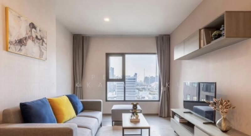 The Base Phetchaburi-Thonglor, Bangkok, Phetchaburi Rd, Bang Kapi, Huai Khwang, Bangkok, 2 Bedrooms, 61 sqm, Condo For Sale, by Pemika Aukkaraleekul, 500304324 - DDproperty.com