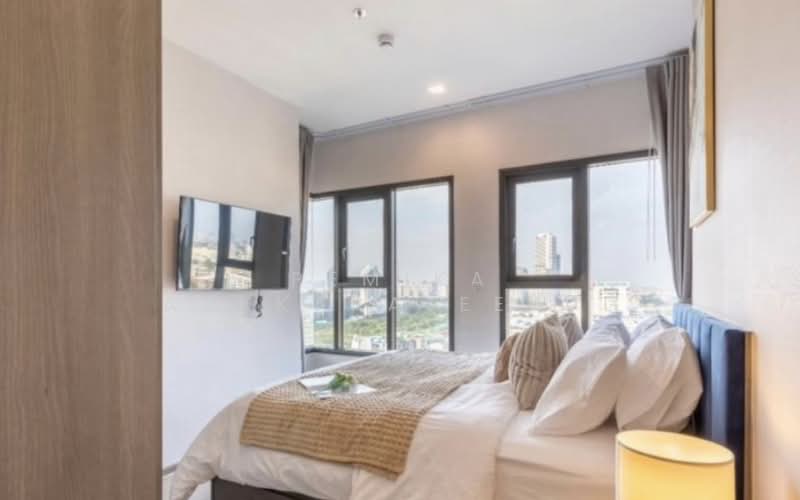 The Base Phetchaburi-Thonglor, Bangkok, Phetchaburi Rd, Bang Kapi, Huai Khwang, Bangkok, 2 Bedrooms, 61 sqm, Condo For Sale, by Pemika Aukkaraleekul, 500304324 - DDproperty.com