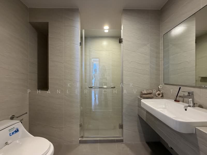 THE CROWN Residences, Bangkok, Rama 4 Road, Thung Maha Mek, Sathon, Bangkok, 2 Bedrooms, 67 sqm, Condo For Sale, by Kittisak Phanlertchavarit, 500304352 - DDproperty.com