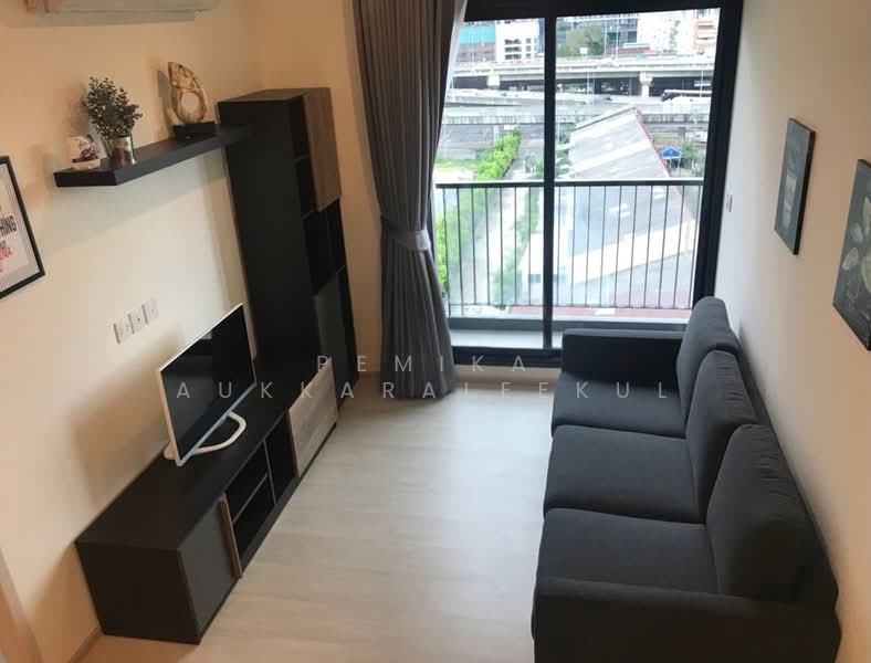 Life Asoke, Bangkok, Asoke-Dindang Road, Bang Kapi, Huai Khwang, Bangkok, 2 Bedrooms, 55 sqm, Condo For Sale, by Pemika Aukkaraleekul, 500304357 - DDproperty.com