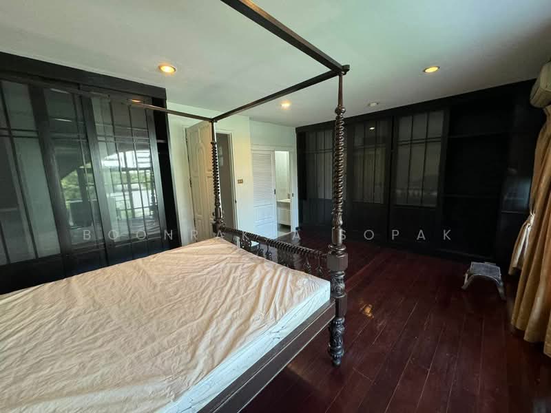 Moo Baan Chicha Castle, Bangkok, Sukhumvit 31, Khlongtoei Nua, Watthana, Bangkok, 3 Bedrooms, 350 sqm, Townhouse For Rent, by Boonraksa Sopak, 500304366 - DDproperty.com
