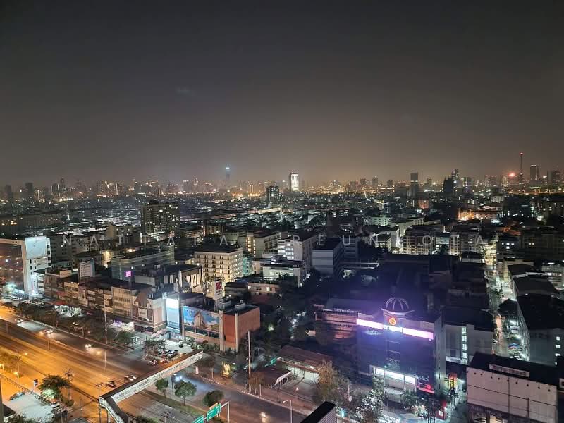 Life Ratchadapisek, Bangkok, 279 Ratchadapisaek Road, Huai Khwang, Huai Khwang, Bangkok, 2 Bedrooms, 56 sqm, Condo For Sale, by Nattapat Reunyota, 500304370 - DDproperty.com