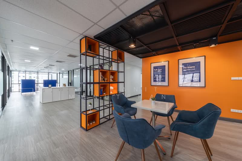 Launchpad, Bangkok, 139 Pan Rd., Silom, Bang Rak, Bangkok, , 17 sqm, Office Space For Rent, by Nattanit Manutphan, 500304381 - DDproperty.com