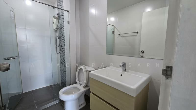 Metro Sky Bang Son Interchange (Prachachuen), Bangkok, 769 Pracha Chuen Road, Wong Sawang, Bang Sue, Bangkok, 1 Bedroom, 28 sqm, Condo For Rent, by Airada Parasarn, 500304383 - DDproperty.com