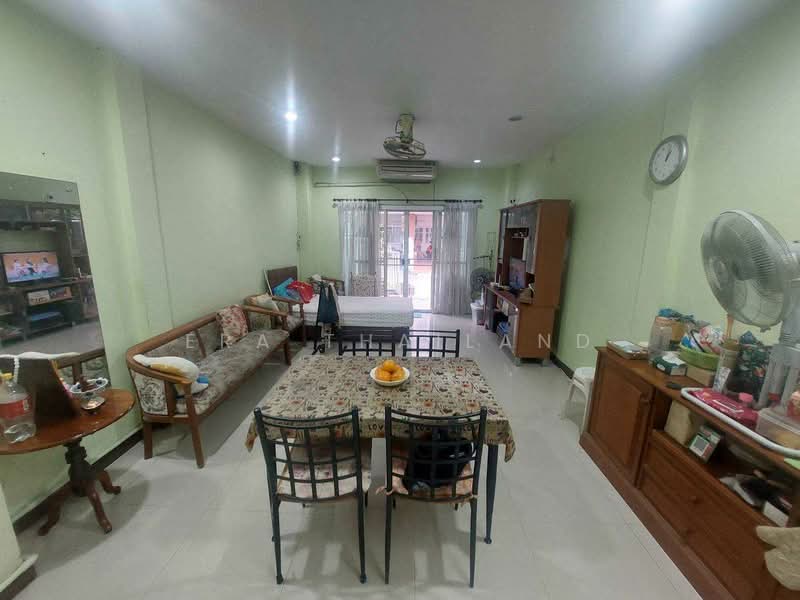 ขายทาวน์เฮ้าส์ 3 ชั้น โครงการเกตุนุติ เชอมีเน่ ลาดพร้าว 87, Bangkok, Khlong Chan, Bang Kapi, Bangkok, 4 Bedrooms, 120 sqm, Townhouse For Sale, by ERA Thailand, 500304426 - DDproperty.com