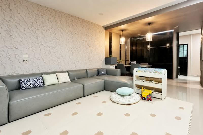 Patio Vibhavadi-Songprapa, Bangkok, Si Khan, Don Mueang, Bangkok, 3 Bedrooms, 250 sqm, Single Detached House For Sale, by สง่าชัย ไทรทองคำ, 500304428 - DDproperty.com