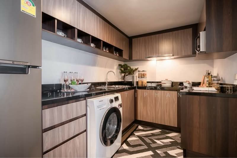 Focus Ploenchit, Bangkok, Soi Sukhumvit 2, Khlong Toei, Bangkok, 2 Bedrooms, 71 sqm, Condo For Rent, by Thanyalak Premputtiphan, 500304471 - DDproperty.com