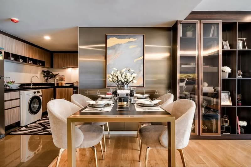 Focus Ploenchit, Bangkok, Soi Sukhumvit 2, Khlong Toei, Bangkok, 2 Bedrooms, 71 sqm, Condo For Sale, by Thanyalak Premputtiphan, 500304475 - DDproperty.com