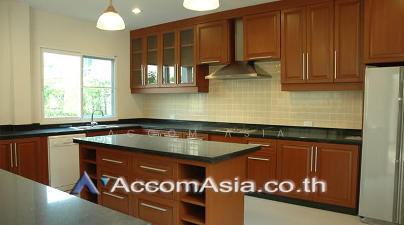บ้านสไตล์โมเดิร์น โปร่งโล่ง ครัวไอส์แลนด์ใหญ่ ในสุขุมวิท, กรุงเทพ, คลองตันเหนือ, วัฒนา, กรุงเทพ, 450 ตร.ม., บ้านเดี่ยว ให้เช่า, โดย Accom Asia, 500304478 - DDproperty.com