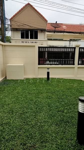 บ้านเดี่ยว ลาดพร้าว 101 แยก 42, กรุงเทพ, -, คลองจั่น, บางกะปิ, กรุงเทพ, 398 ตร.ม., บ้านเดี่ยว ขาย, โดย Connex Property, 500304480 - DDproperty.com