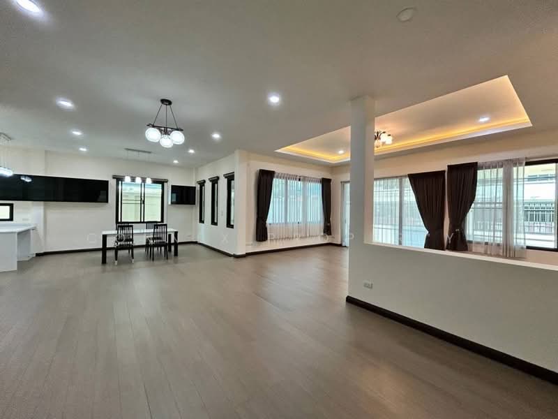 บ้านเดี่ยว ลาดพร้าว 101 แยก 42, กรุงเทพ, -, คลองจั่น, บางกะปิ, กรุงเทพ, 398 ตร.ม., บ้านเดี่ยว ขาย, โดย Connex Property, 500304480 - DDproperty.com