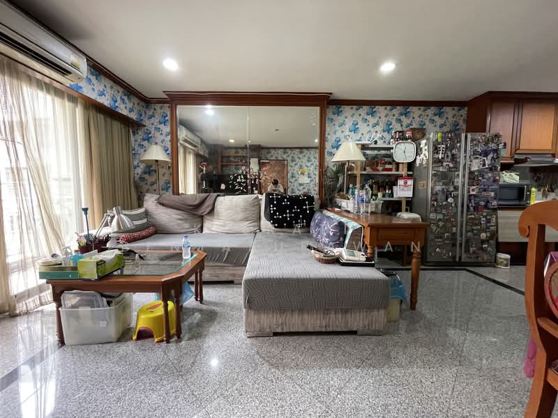 Green Point Silom, Bangkok, 29 Soi Anumanratthanon, Suriyawong, Bang Rak, Bangkok, 2 Bedrooms, 85 sqm, Condo For Sale, by Keerati Benjasupawan, 500304483 - DDproperty.com