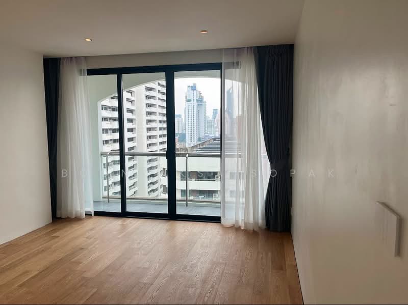 Baan Phrom Phong, Bangkok, Soi Sukhumvit 39, Khlong Tan Nua, Watthana, Bangkok, 4 Bedrooms, 230 sqm, Condo For Rent, by Boonraksa Sopak, 500304484 - DDproperty.com