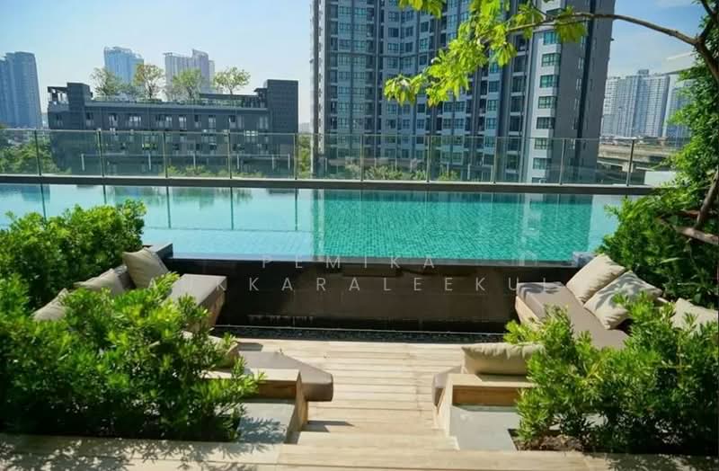 The Base Park East Sukhumvit 77, Bangkok, 99 Soi Pridi Banomyong 2, Phra Kanong Nua, Watthana, Bangkok, 2 Bedrooms, 50 sqm, Condo For Sale, by Pemika Aukkaraleekul, 500304494 - DDproperty.com