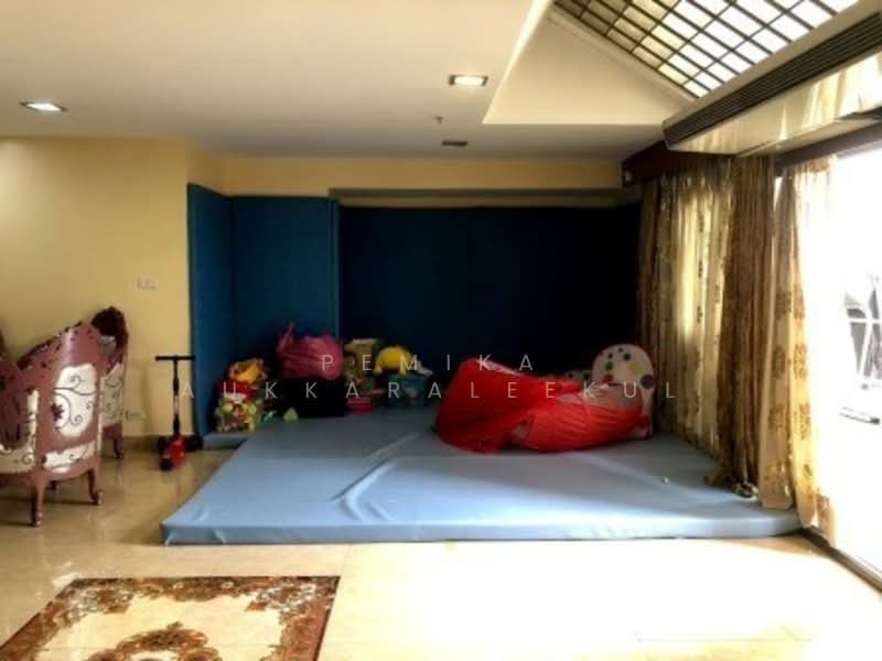 Crystal Garden Condominium : คริสตัล การ์เด้น, กรุงเทพ, 217 ถนนสุขุมวิท ซอย 4, คลองเตย, กรุงเทพ, 333 ตร.ม., คอนโด ขาย, โดย Pemika Aukkaraleekul, 500304499 - DDproperty.com