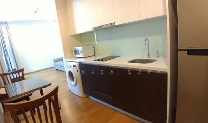 The Breeze Narathiwas, Bangkok, 198 Narathiwat Ratchanakarin Road, Chong Nonsi, Yan Nawa, Bangkok, 1 Bedroom, 47 sqm, Condo For Rent, by Boonraksa Sopak, 500304509 - DDproperty.com