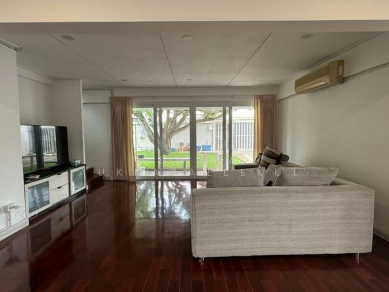 4-BR House, Bangkok, Lat Yao, Chatuchak, Bangkok, 4 Bedrooms, 320 sqm, Single Detached House For Sale, by Pemika Aukkaraleekul, 500304527 - DDproperty.com