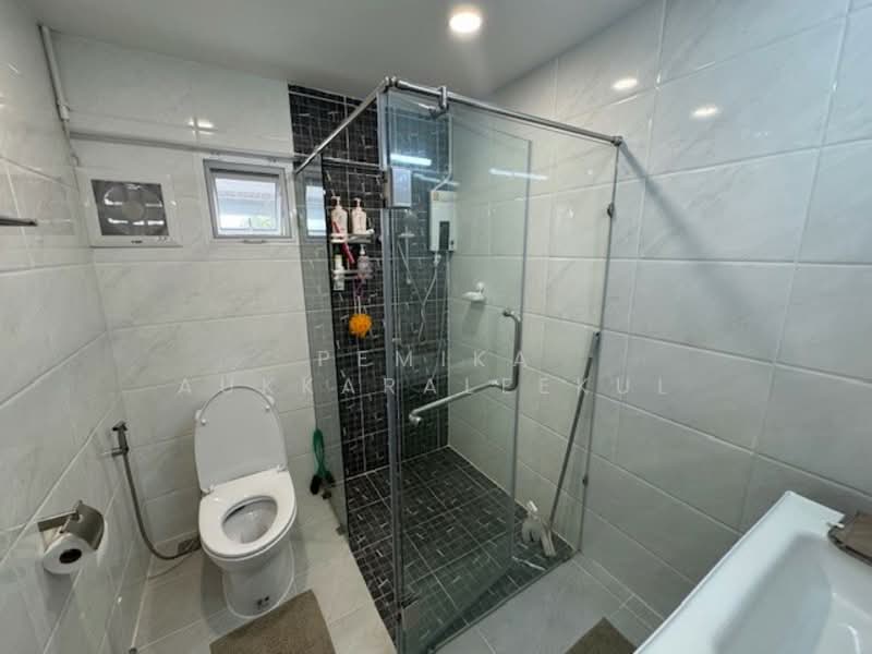 บ้าน 4-ห้องนอน, กรุงเทพ, ลาดยาว, จตุจักร, กรุงเทพ, 320 ตร.ม., บ้านเดี่ยว ขาย, โดย Pemika Aukkaraleekul, 500304527 - DDproperty.com