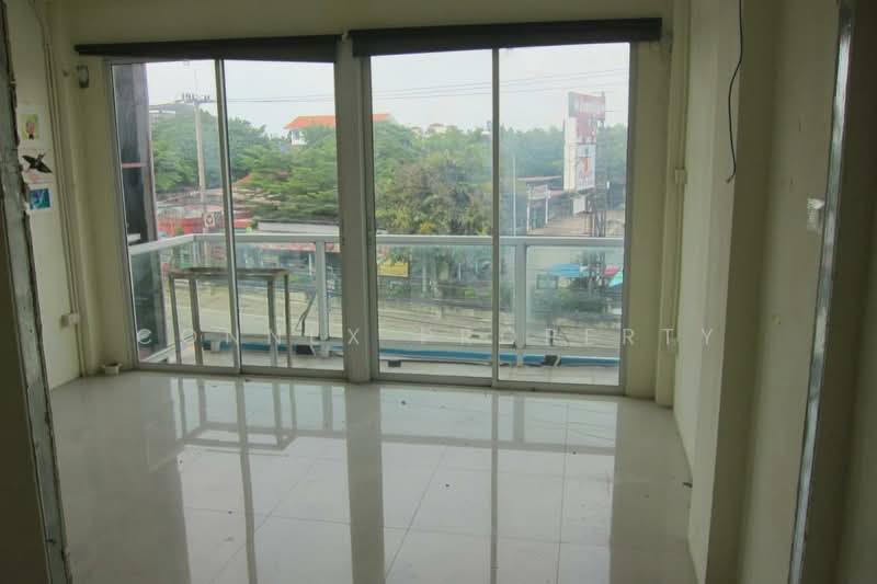 Commercial building, 3.5 floors, next to Chaloem Phrakiat Road, Pattaya Sai 3, Chon Buri (Pattaya), พัทยา สาย 3, Nong Pru, Bang Lamung (Pattaya), Chon Buri (Pattaya), , 236 sqm, Shophouse For Sale, by Connex Property, 500304528 - DDproperty.com